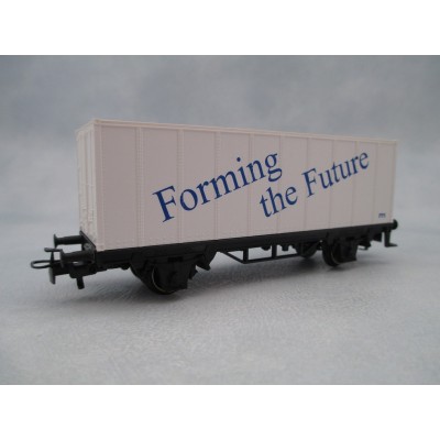 Schuler (wechselseitige Bedruckung) Forming the Future (Containerwagen)